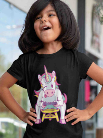 6S1088 cute girl in black Unicorn Gamer tshirt