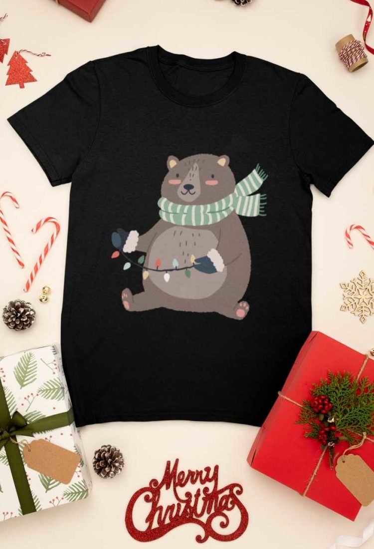 Black tshirt with a Bear holding christmas lights